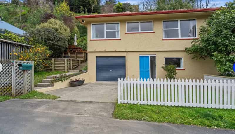 36 Seymour Avenue, The Brook