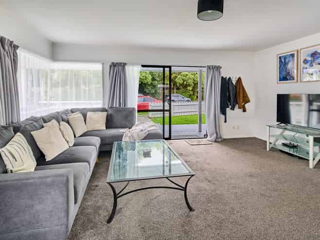 1/136 Rata Street, Naenae