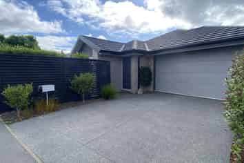 14 Ronaldson Lane , Wigram