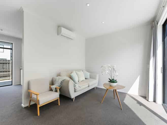 16 Uku Lane, Hobsonville