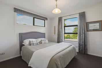 2390 Owaka State Highway, Katea