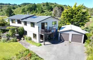  125 Coulson Road, Paroa