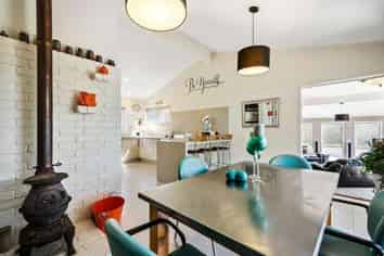 64 James Cook Drive , Welcome Bay