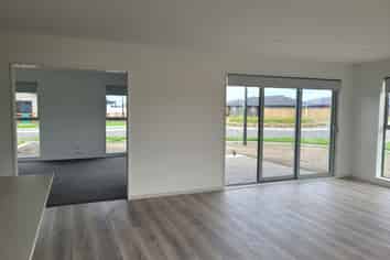 53 Whitehorn Drive, Lincoln