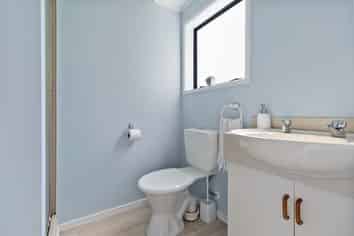 25 Lucerne Place , Welcome Bay