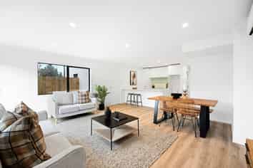 4/8 Johnson Street, Dinsdale