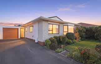 2/35 Dorset Road, Springvale