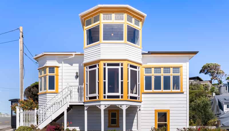 16 Maida Vale Road, Roseneath