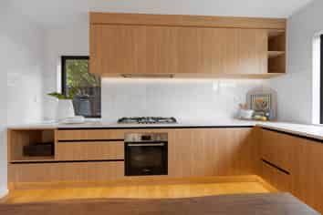 2E Hollywood Avenue, Epsom