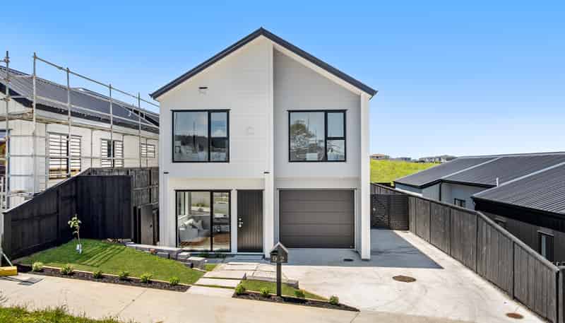 92 Huanui Drive, Orewa