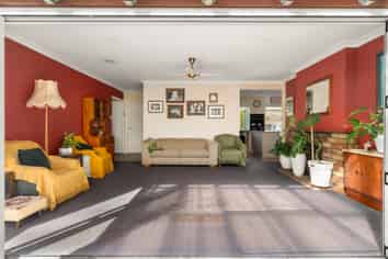 14 Merivale Road, Parkvale