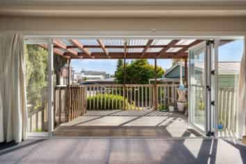 14 Merivale Road, Parkvale