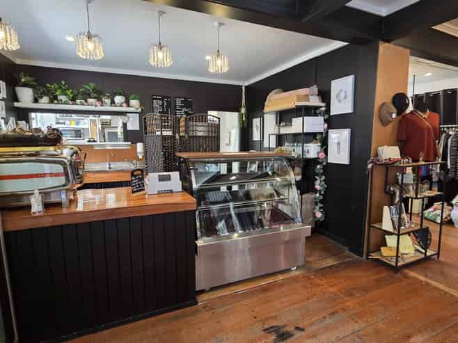 Character retail with income flexibility