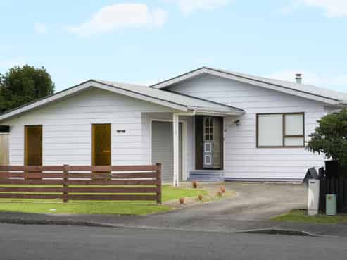 71 Aorangi Road, Paraparaumu