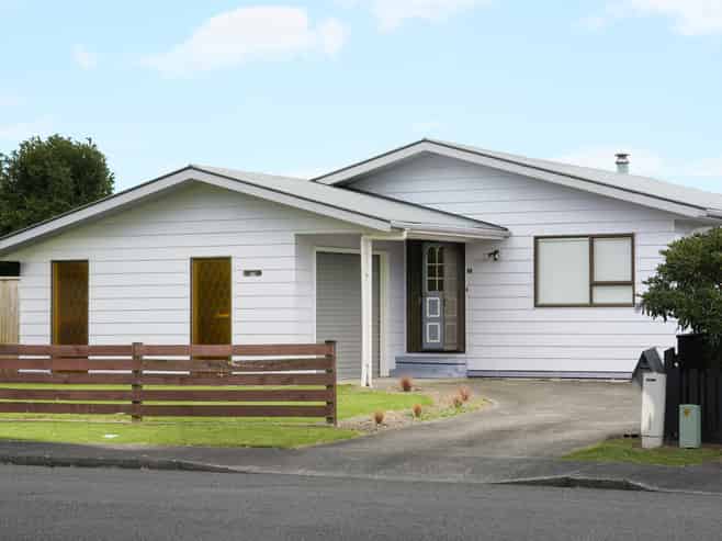 71 Aorangi Road, Paraparaumu