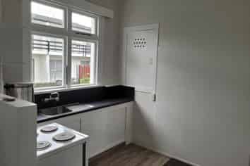 B/86 Thames Street, Avenal