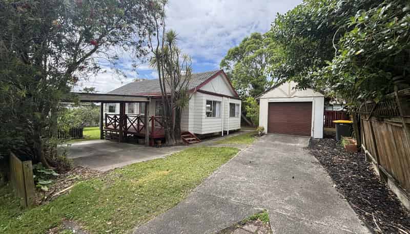 1/79 Flanshaw Road, Te Atatu South