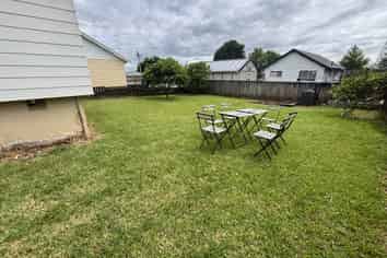 1/79 Flanshaw Road, Te Atatu South