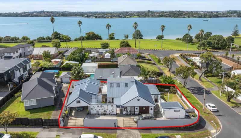 22 Pirangi Street, Point England