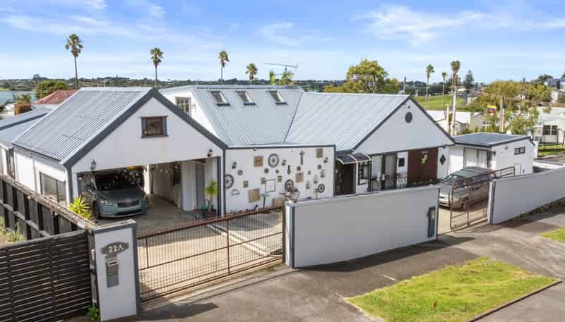 22 Pirangi Street, Point England