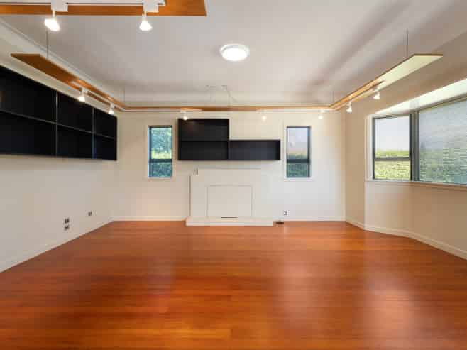 Affordable Character Office with Road Frontage