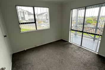 6 Marco Place, Highland Park