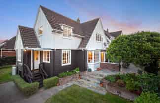 6B Elderwood Lane, Belmont