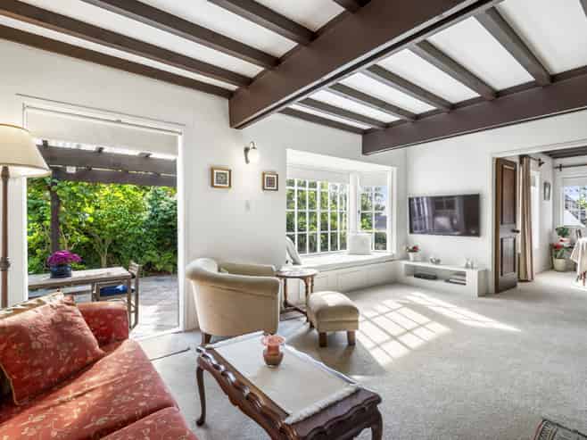 6B Elderwood Lane, Belmont