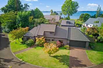 38 Gemini Place, Kawaha Point