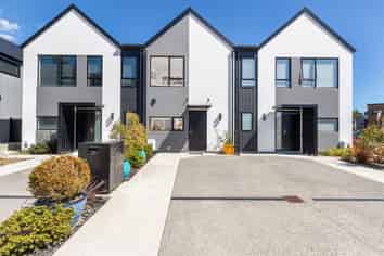 21 Doug Jensen Street, Wallaceville