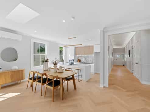 129 Victoria Road, Devonport