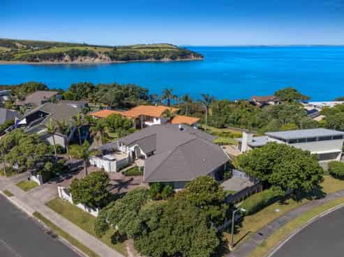 2 Belle-Mer Place, Gulf Harbour