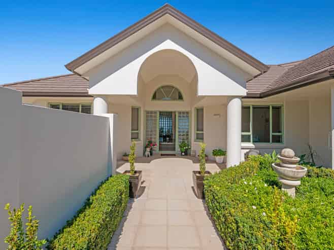 2 Belle-Mer Place, Gulf Harbour