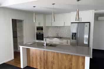 18 Dundee Road, Mosgiel