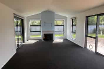 18 Dundee Road, Mosgiel