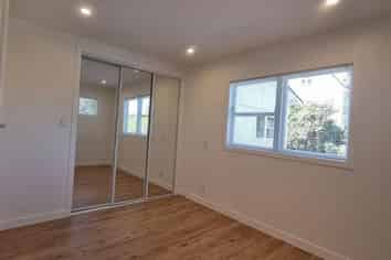 7/111 Patteson Avenue, Mission Bay