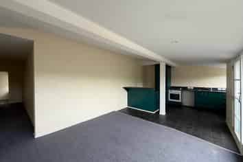 21b Olivia Crescent, Tawa