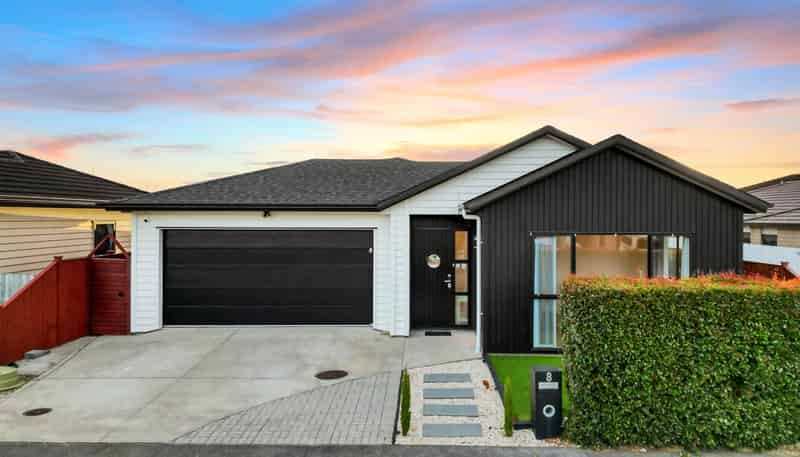 8 Koroheke Road, Takanini