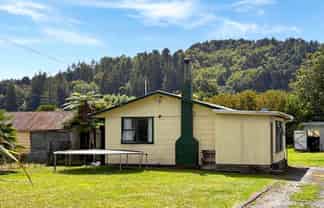 16 Tumoana Street, Taumarunui