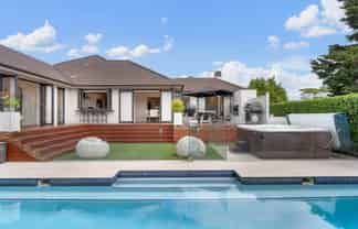 17 Grantham Road, Glendowie