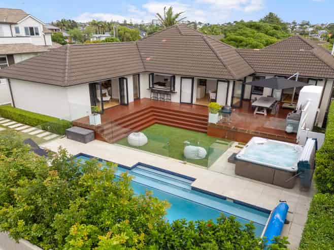 17 Grantham Road, Glendowie