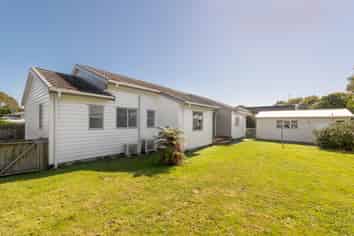 285 Te Moana Road, Waikanae
