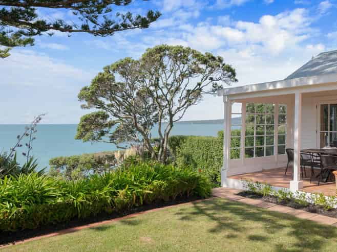 41  Clifton Road, Takapuna