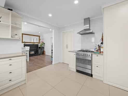 33 Brucefield Avenue, Netherby