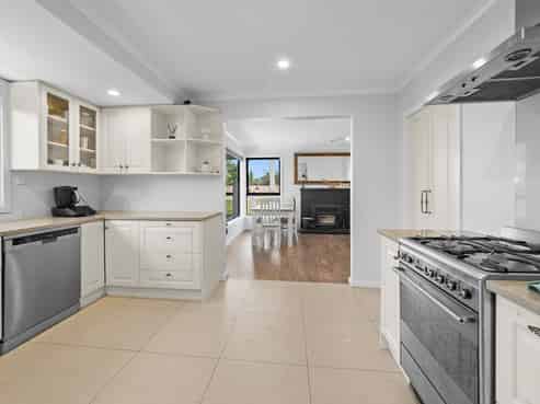 33 Brucefield Avenue, Netherby