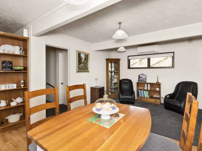 15 Hornsey Road, Bluff Hill