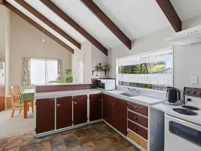 13 Hereford Street, Springvale