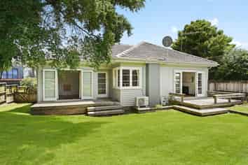 36 Forest Lake Road, Forest Lake