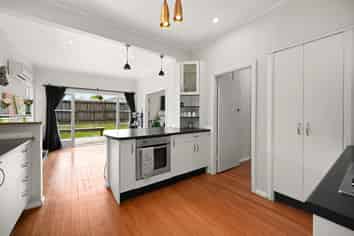 36 Forest Lake Road, Forest Lake