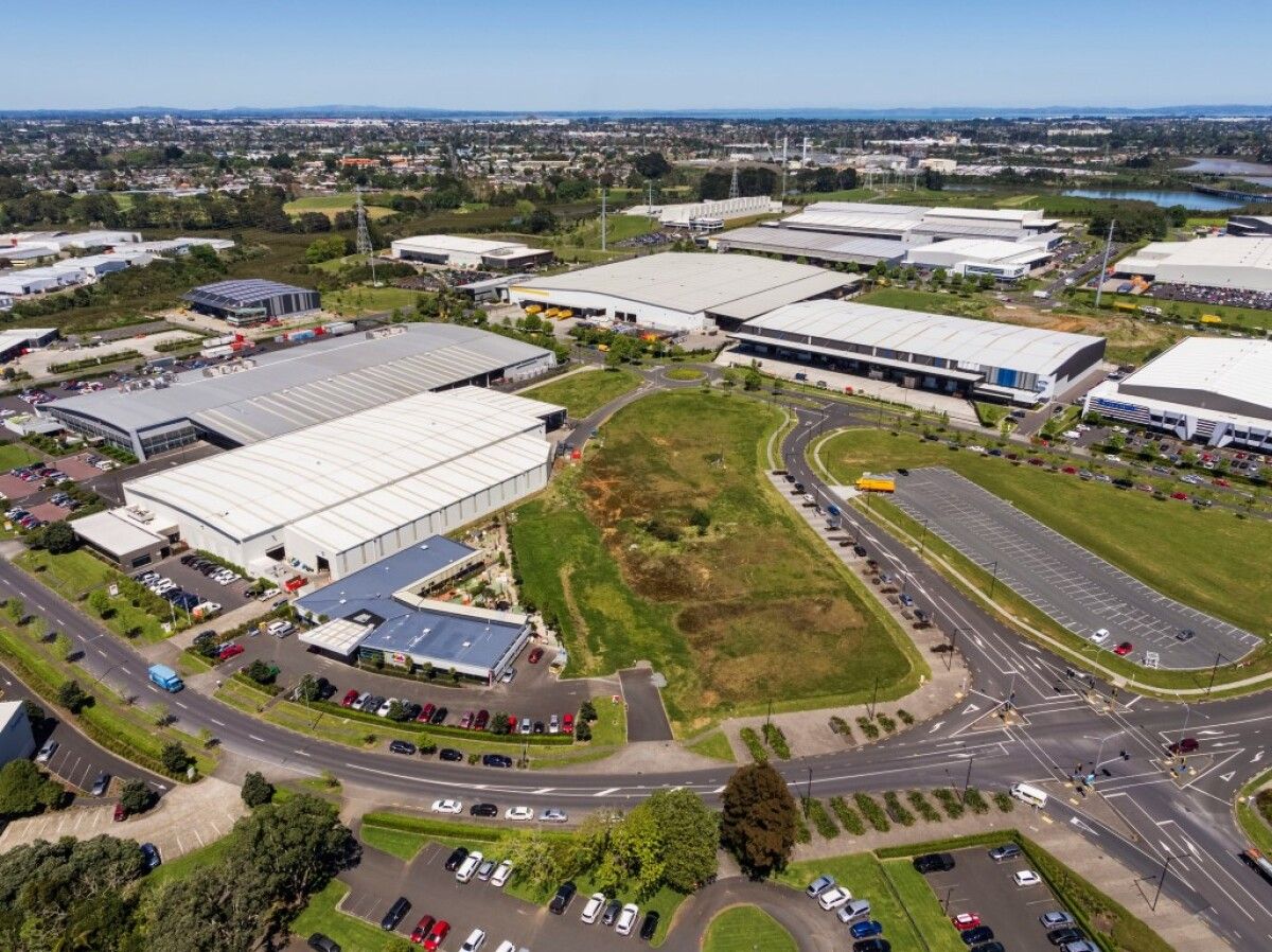 Expansive East Tāmaki Warehouse - Όψη 2